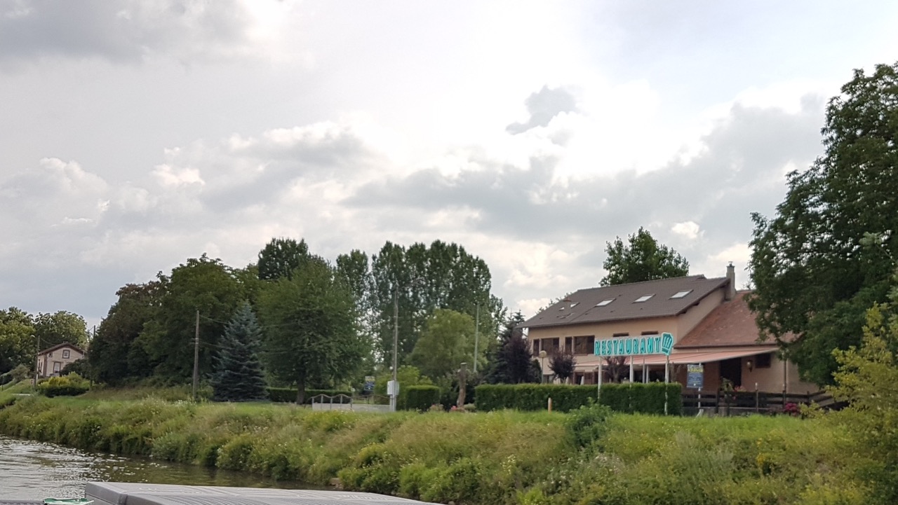 21.07.18 - 16.53.34 - Restaurant am Ufer.jpg