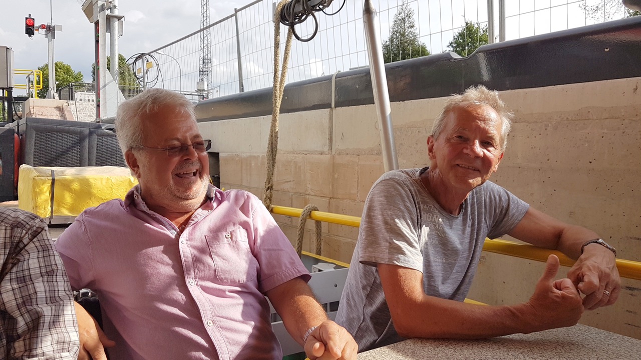 21.07.18 - 17.35.28 - in der Schleuse Güdingen.jpg