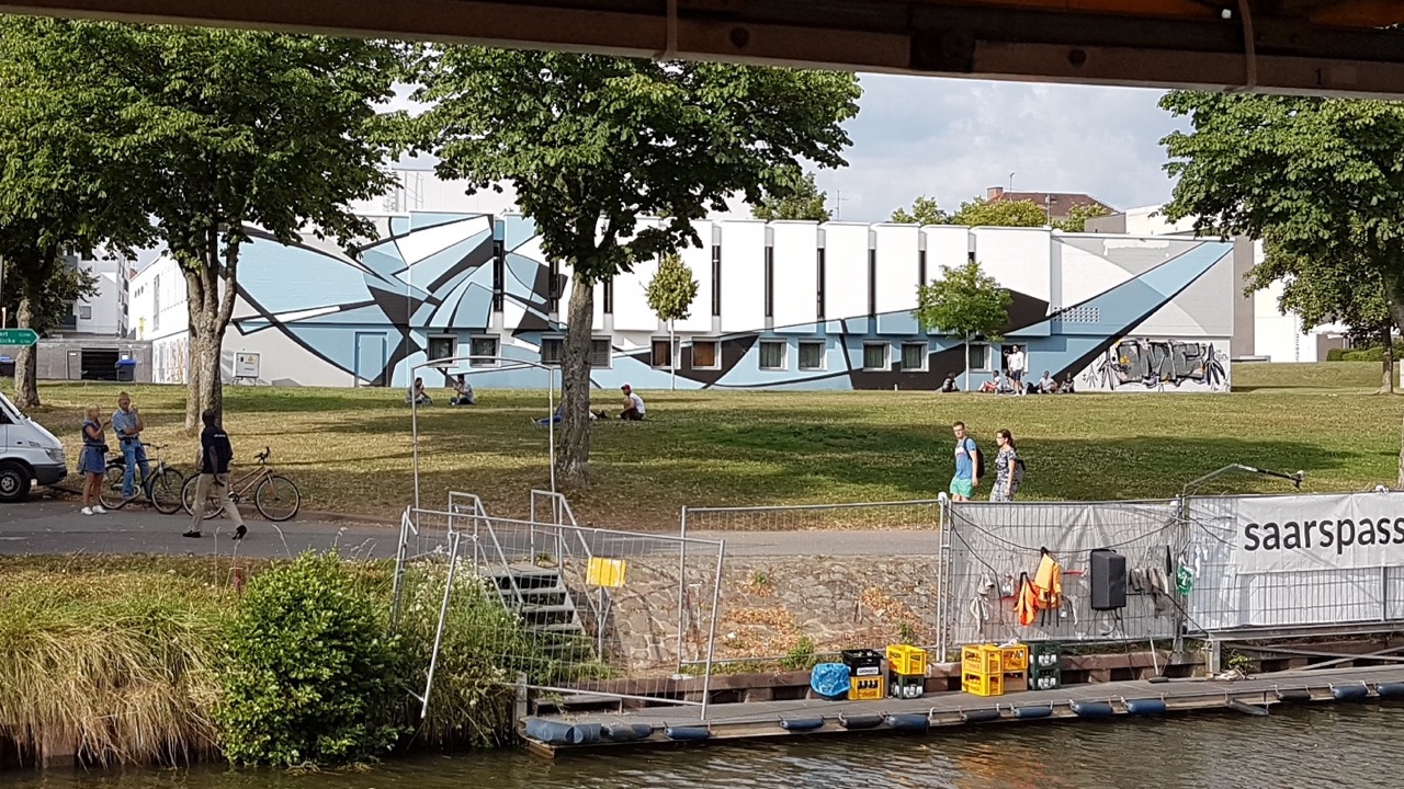 21.07.18 - 18.01.00 - Saarbrücken Musikhochschule.jpg