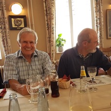 21.07.18 - 19.05.30 - Stiefelsaal Abendessen.jpg